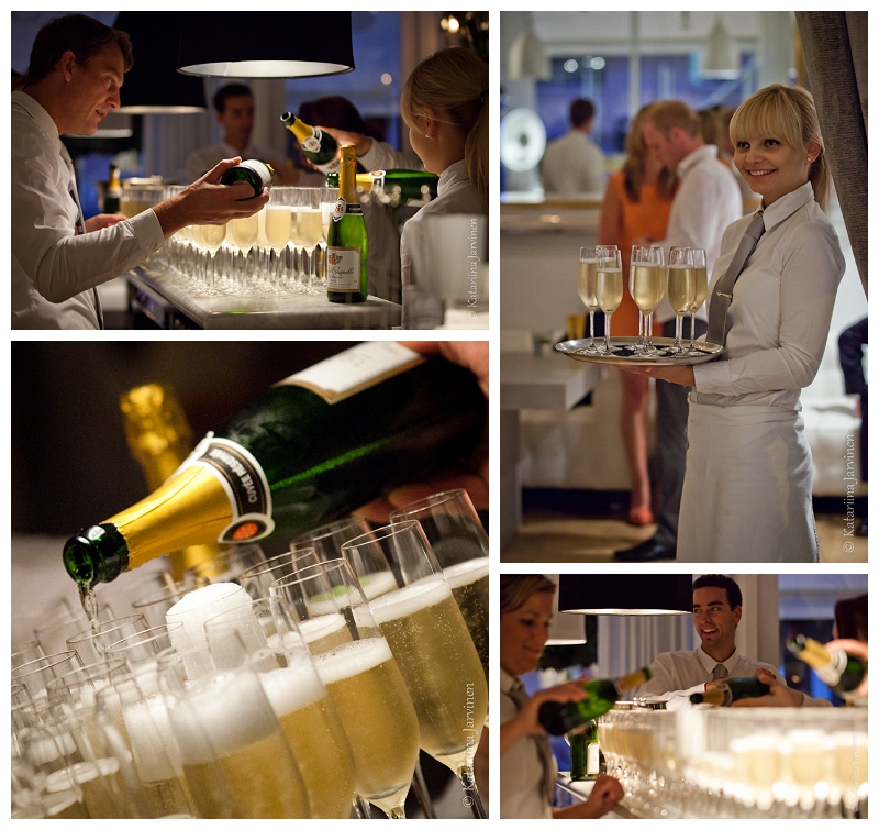 2011-09-04_034 Champagne being poured into glasses